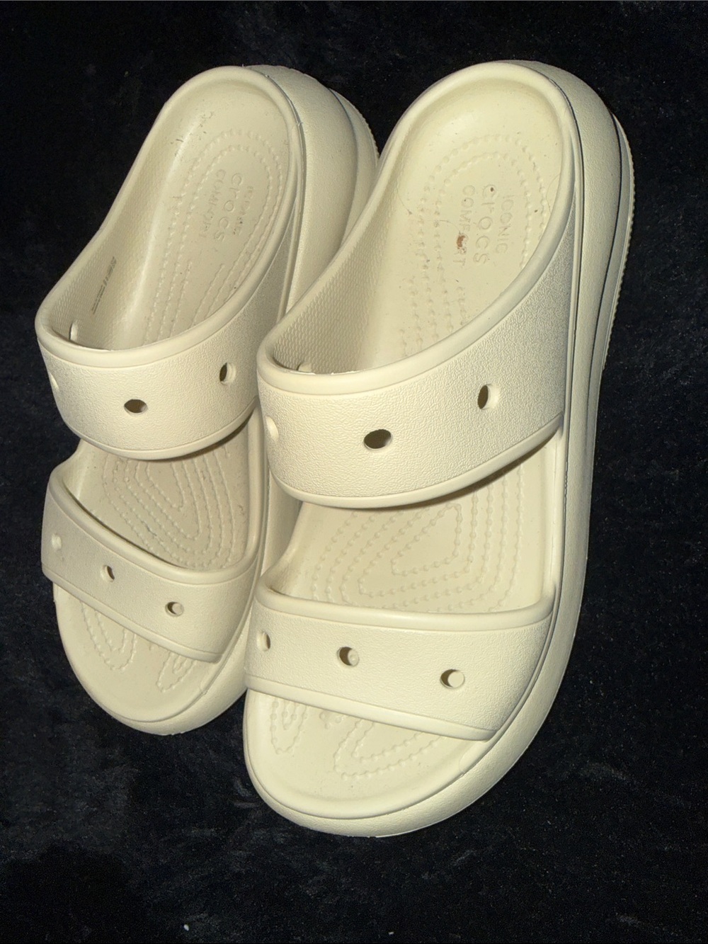 Crocs Classic Crush Sandals – Bone (W7/M5) - Picture 5 of 12